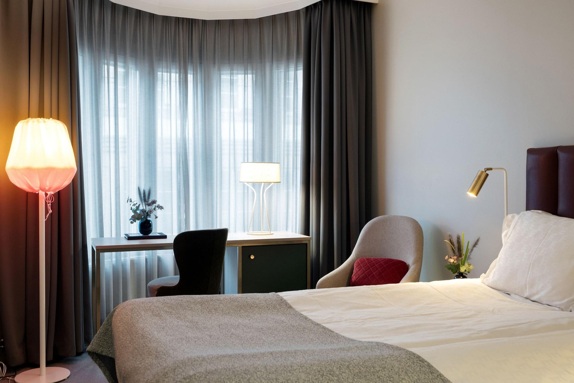 Elite Adlon 4*