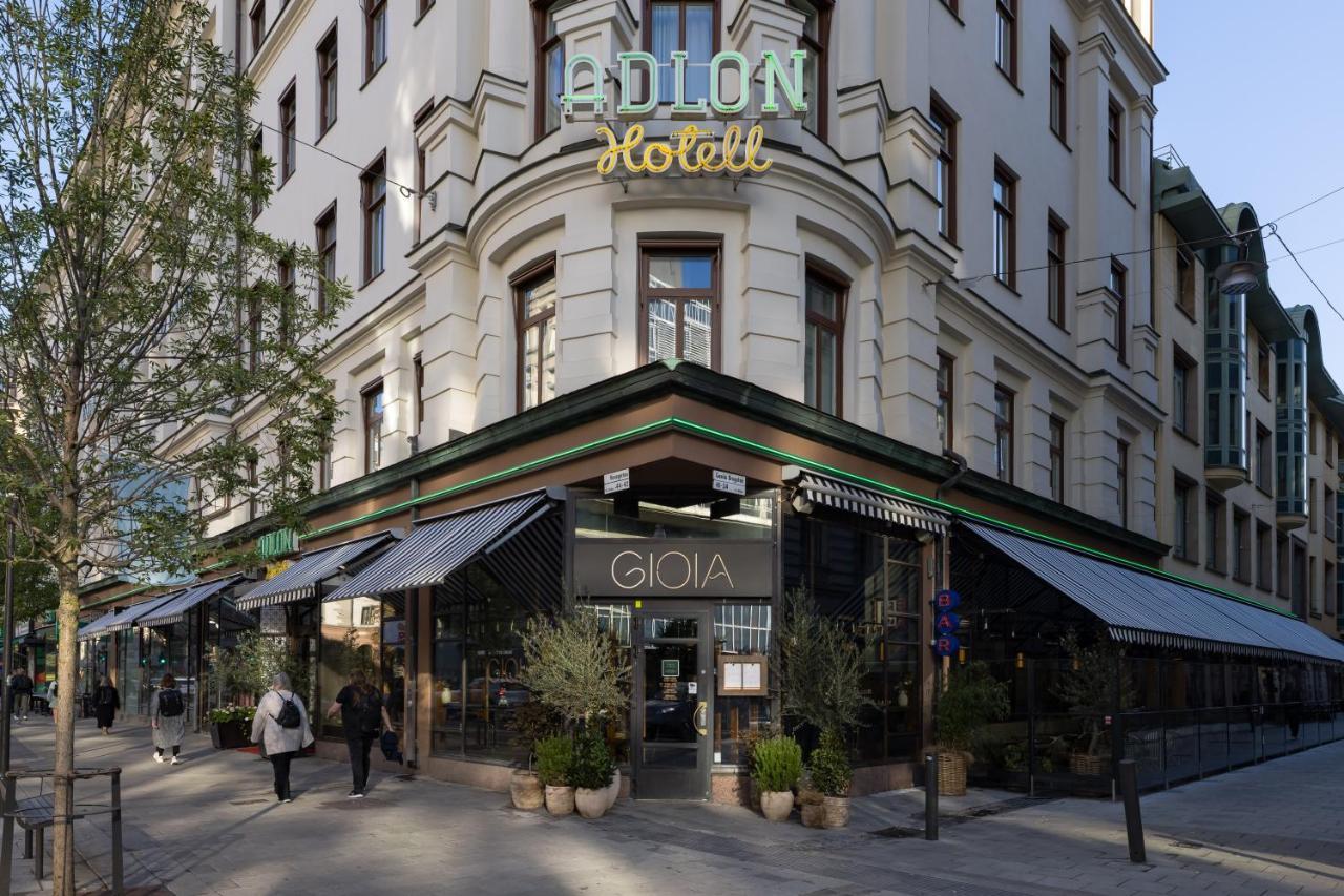 Elite Adlon Hotel 4*