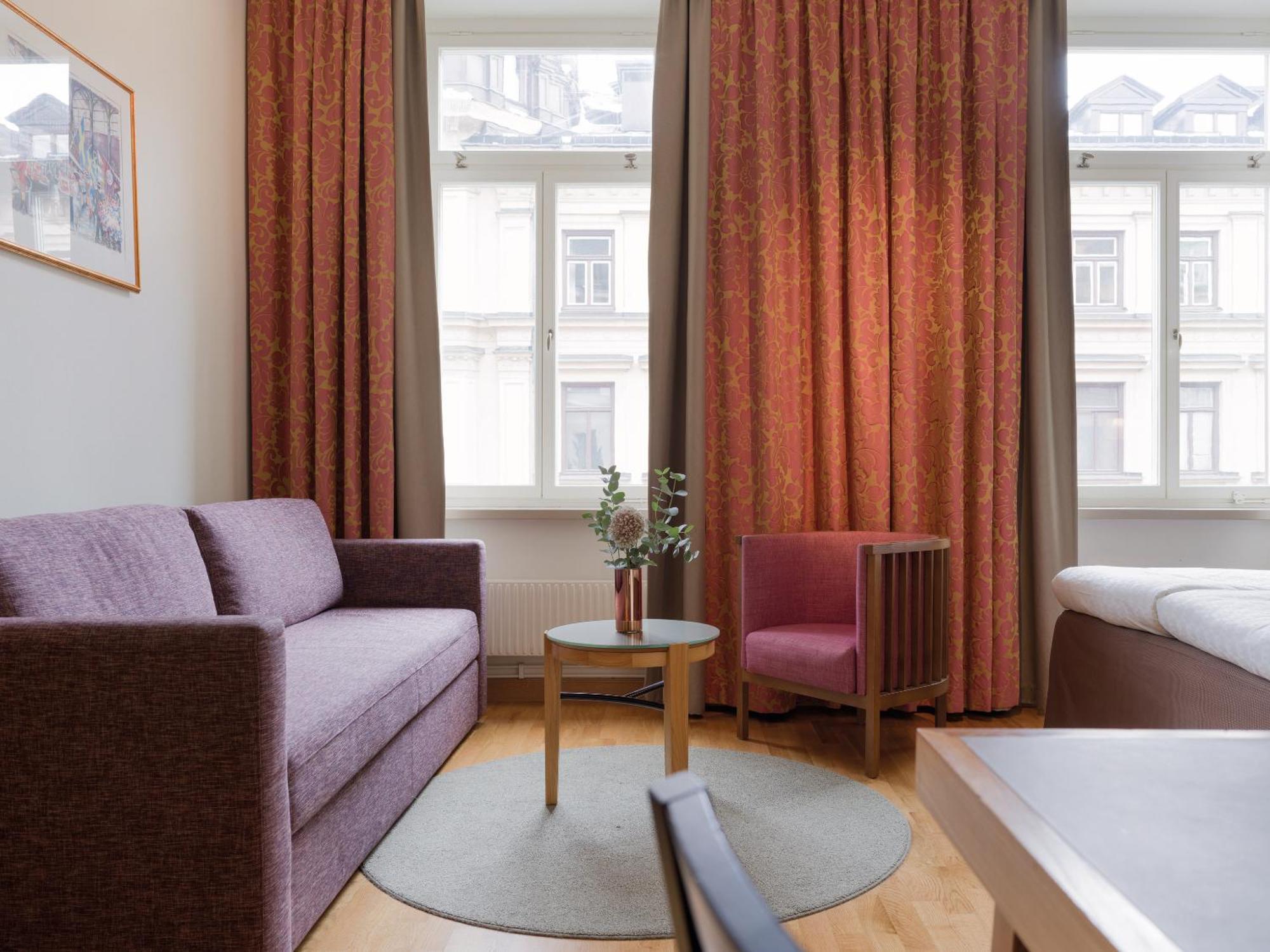 Elite Adlon 4*